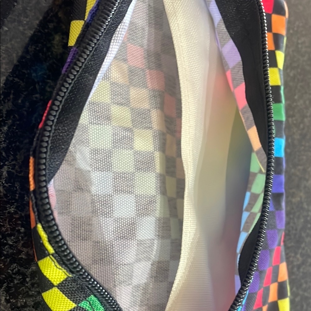 NWT - Colorful Checkered Fanny Pack - Picture 3 of 3